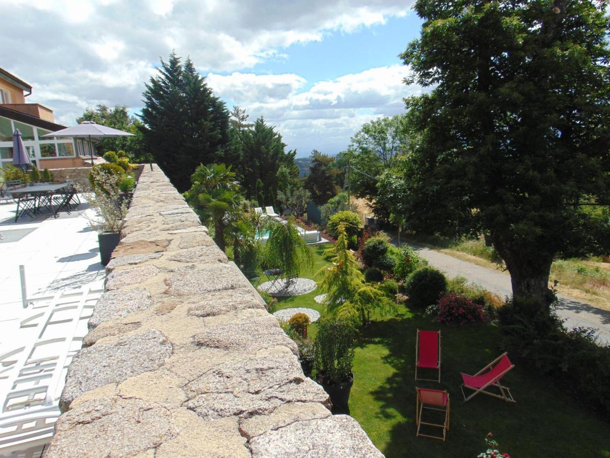 Maison D'Hotes Les Palmiers Gluiras Exterior foto